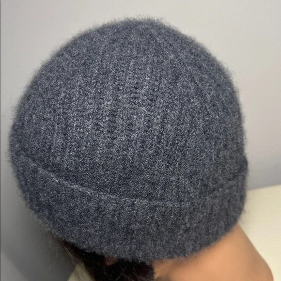 Nordstrom Gray cashmere Beanie - Picture 2 of 5